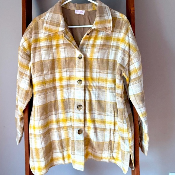 Pink Lily Shacket - Picture 2 of 4